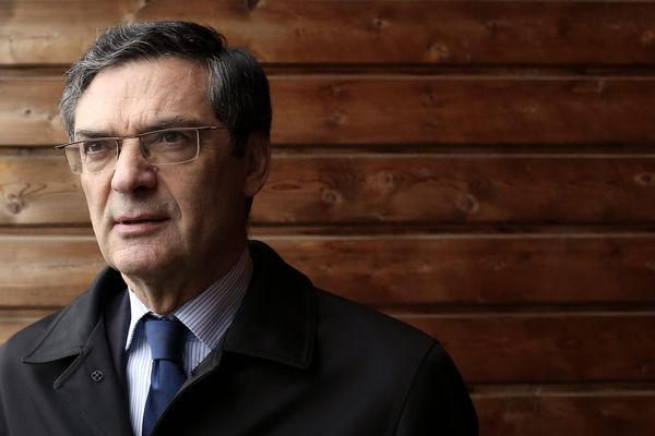 Patrick Devedjian, Député (UMP) et Président du Conseil Général des Hauts-de-Seine, devient le nouveau Président de Paris Metropole.