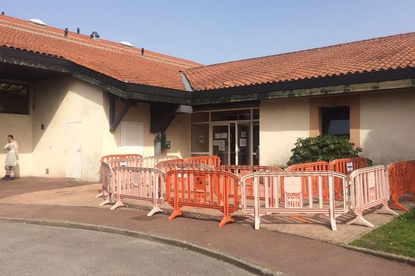 Le poste médical avancé créé par les médecins à Saint-Jean de Luz au pays basque