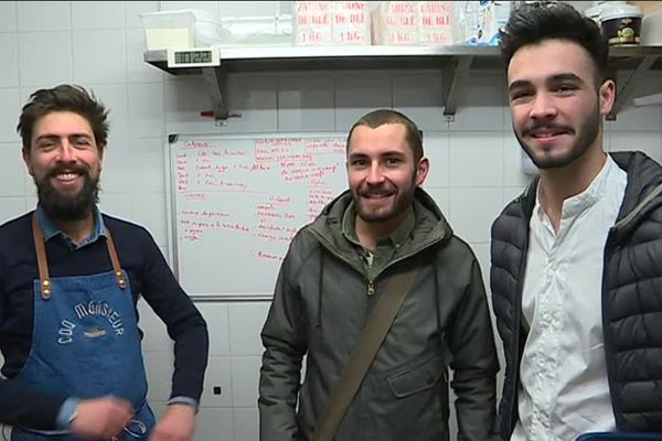  Hubert co-gérant du restaurant "Coq Monsieur" à Nantes  / Augustin Brahimi et Alexis Brochu créateurs de Green Food Label