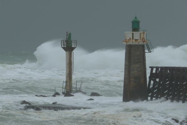 La tempête Bella a soufflé sur Cap-Breton dans les Landes ce lundi 28 décembre 20. 