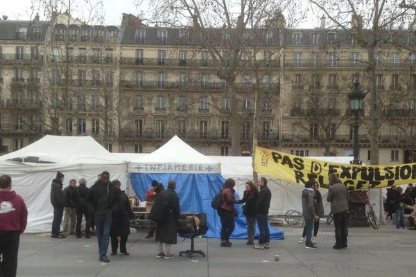 La place de la République, à Paris, ce samedi