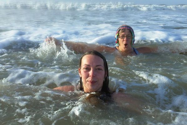 Les Sardines de St Gilles lors d'un précédent bain d'hiver