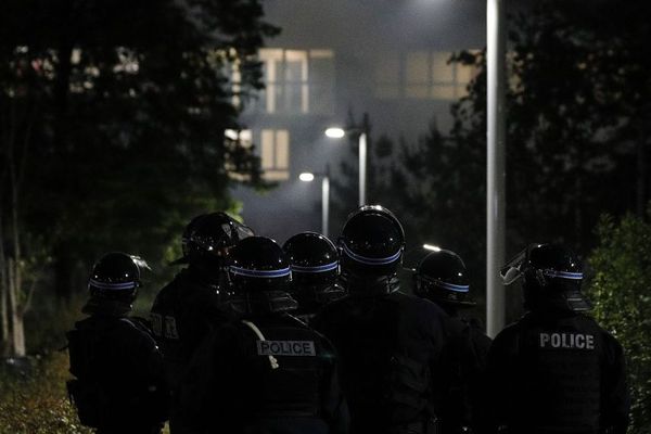 Des tensions ont eu lieu entre certains habitants d'Argenteuil et la police après la mort d'un jeune homme dimanche 17 mai. (Illustration)