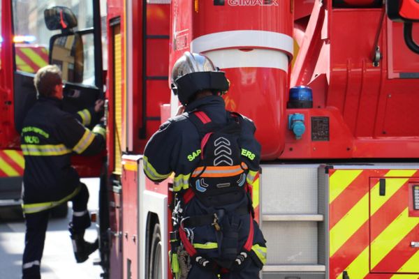 Un accident entre une voiture et un scooter a fait un mort de 18 ans sur la commune de Merlimont ce jeudi 4 avril 2024.