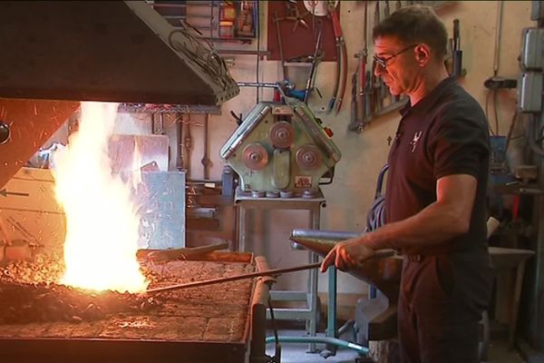 Jacky Keiff a passé près de 950 heures dans son atelier d'Ingwiller (Bas-Rhin) à réaliser une serrure d'exception. 