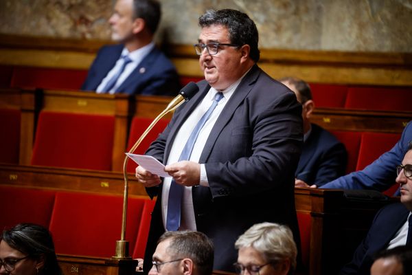 David Taupiac, député du Gers, prend la parole devant l'Assemblée nationale.