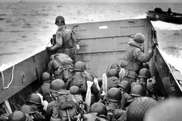 GI's de l'US Army en approche de la plage d'Omaha Beach, 6 juin 1944