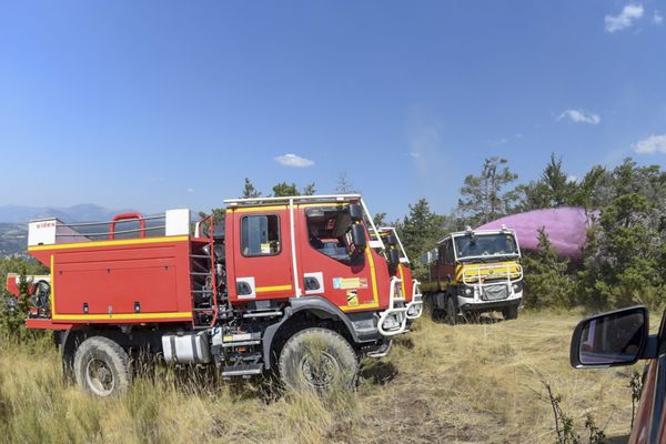 Les pompiers de quatre centres anti-incendie du Lot sont intervenus samedi 9 septembre. ILLUSTRATION.