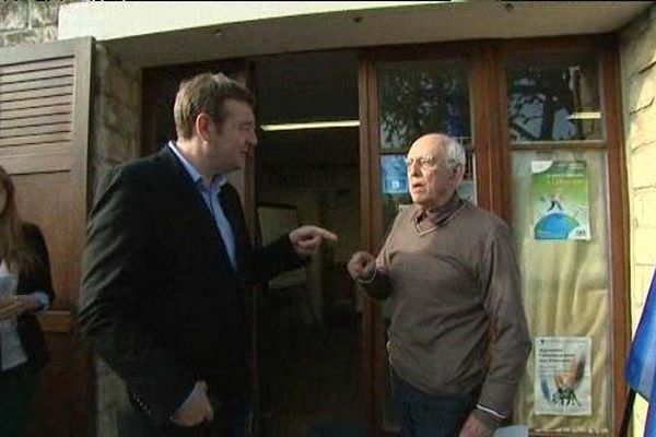 Pour "Là où ça bouge" Jacques Perrotte rencontre Michel Pépin, vice président de l'association national pour le souvenir de la 1ère DB polonaise, qui oeuvre pour le devoir de mémoire à la Maison de l'Europe de Caen.