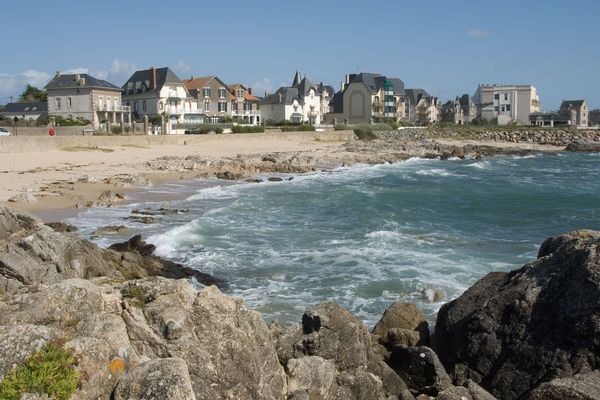 La côte atlantique sur la commune de Batz-sur-Mer (Loire-Atlantique).