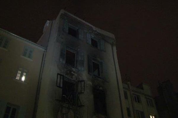 Incendie, jeudi soir, dans un immeuble à Toulon, rue Micholet : 3 morts