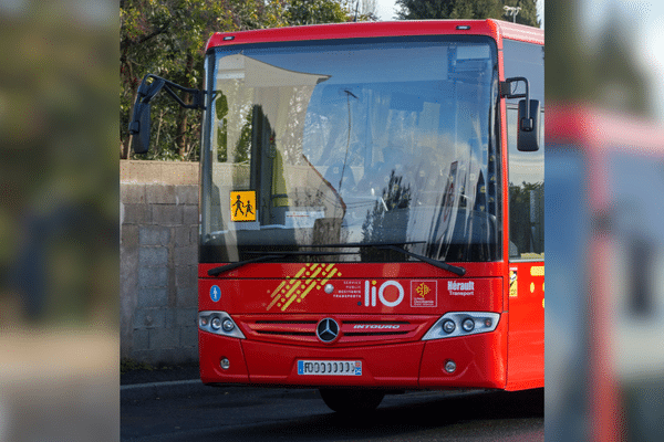 L'agression a eu lieu dans un bus.