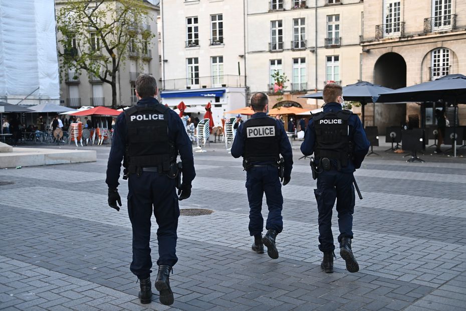 Legal Framework and Controversies Surrounding Curfews in French Cities