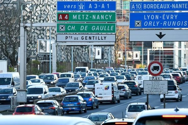 L'Île-de-France est classée orange dans le sens des départs, avec une circulation "dense dès la fin de matinée". (Illustration)