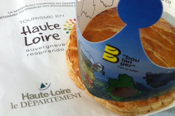 Cette année, la Haute-Loire s'est glissée à l'intérieur des galettes des rois pour une opération de promotion touristique. Le déparetment se décline à travers trois fèves sous forme de puzzle. A vous de jouer !