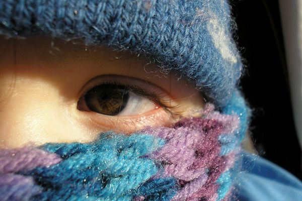 Des enfants à la rue, le collectif lyonnais  "Jamais Sans Toit" espère le déclenchement du plan Grand Froid au plus vite (image prétexte)