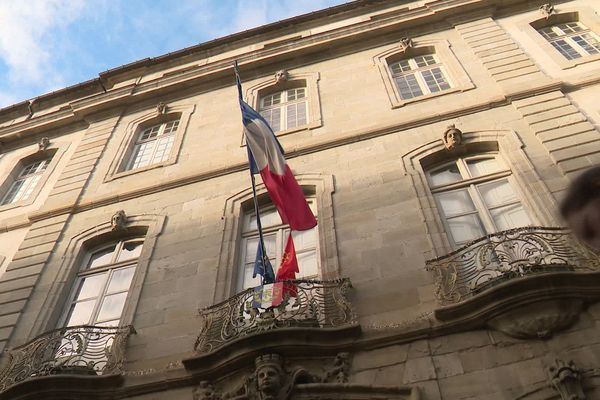 Carcassonne - la mairie - archives