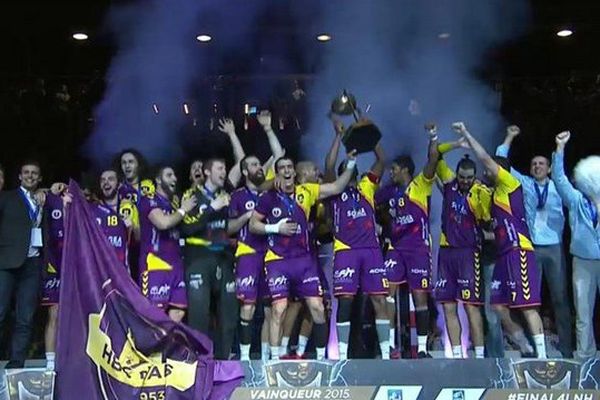 le HBCN remporte la Coupe de la Ligue pour la première fois de son histoire