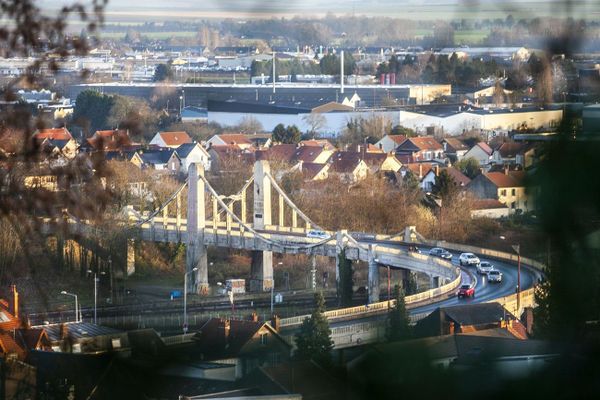 Le pont de Vaux entame ce 25 avril 2022 une cure de jouvence qui durera deux ans