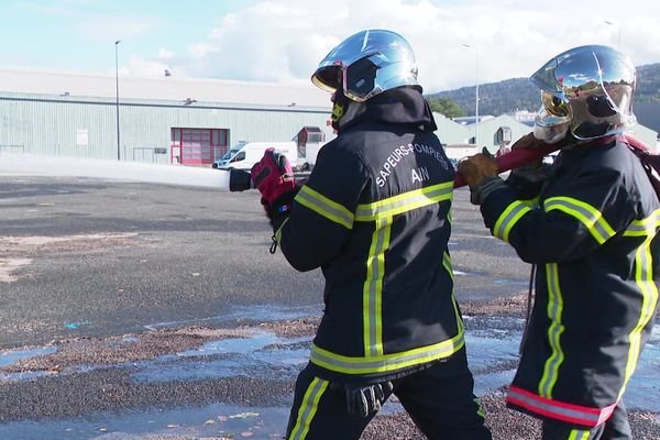 Des pompiers volontaires en formation (Ain) - octobre 2023