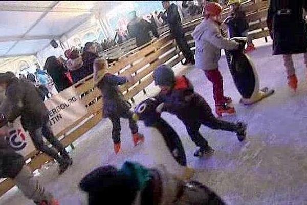 La patinoire de Noël à Cherbourg, 6 décembre 2014