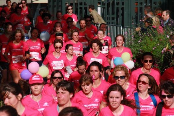 Cette année 20 000 femmes s'élanceront dans la vague rose.