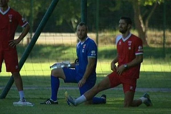 Nîmes - joueurs à l'entraînement - 2013