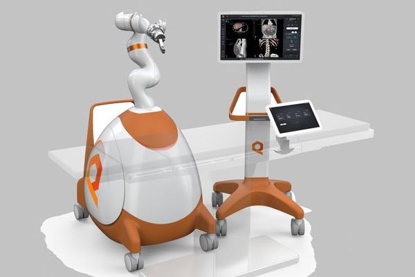 Le CHU de Montpellier opère avec succès une tumeur du foie grâce au robot de la start-up Quantum Surgical - juin 2020.
