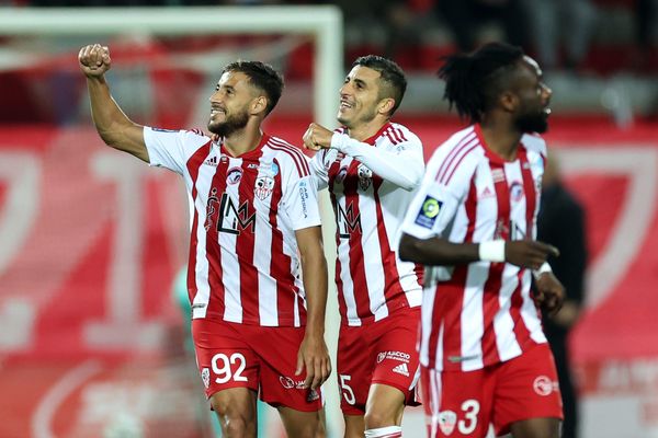 Le joueur Youcef Belaïli lors du match de football de L1 entre l'Ajaccio AC et le Racing Club de Strasbourg Alsace (RCSA) à Ajaccio le 5 novembre 2022.