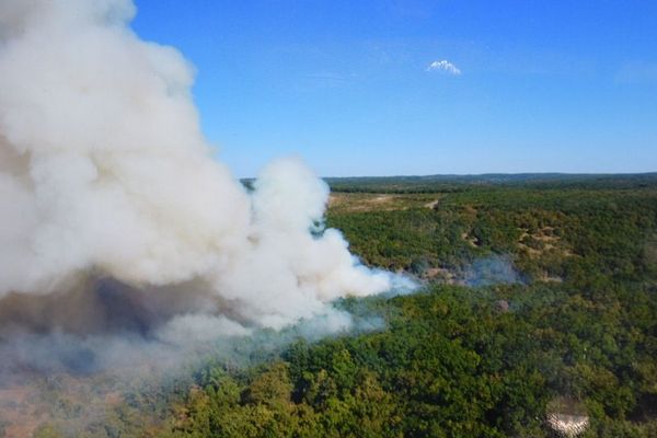 Le feu sur le camp de Caylus