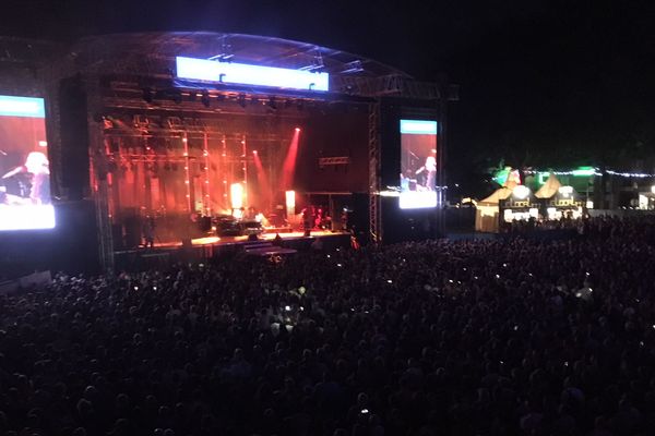 Véronique Sanson (de très loin) en concert à Brive Festival le 21 juillet 2018