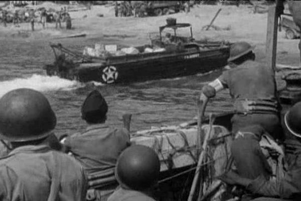Le débarquement se déroule à l'aube du 15 août 1944