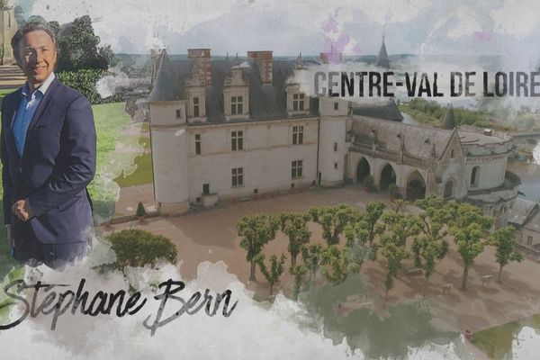 Découvrez le château d'Amboise vu du ciel, et ses histoires secrètes contées par Stéphane Bern