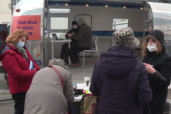 La Caravane des voeux parcourt la ville de Tours jusqu'au 22 janvier