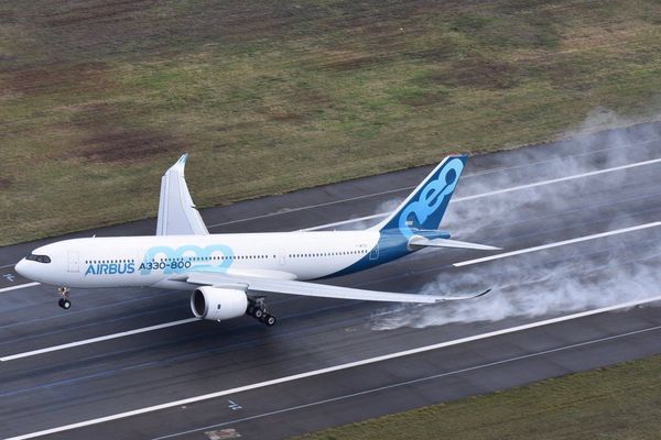 L'A330-800Néo décolle de l'aéroport Toulouse-Blagnac