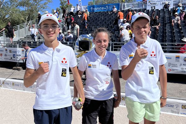 Chagneau, Picard, Renard, les vainqueurs du trophée Crédit Mutuel Mondial des jeunes.