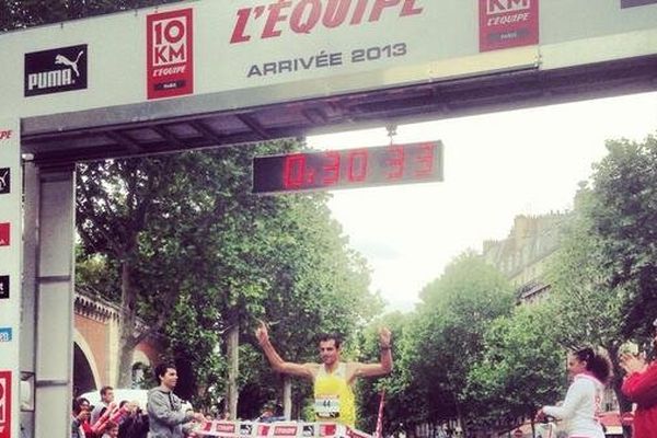 Thierry Guilbaut remporte le 10km L'Equipe en un peu de 30 min 