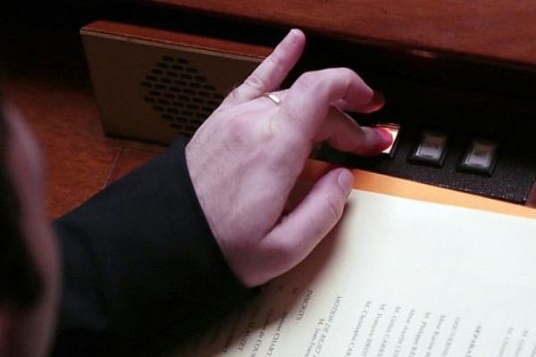 Un bouton de vote à l'Assemblée nationale