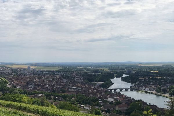 Une vue de Joigny (Yonne).