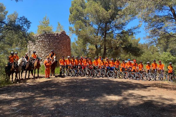 A vélo, en 4x4 et à cheval : une sacrée brigade