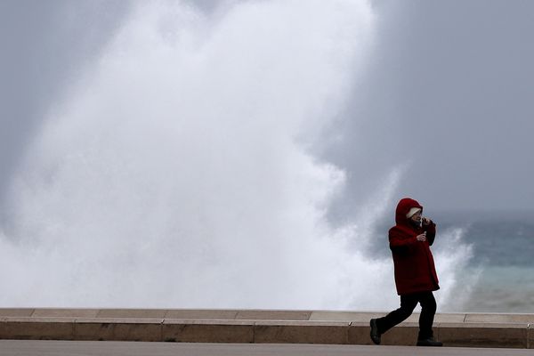 Jour de tempête à Nice (Archives)