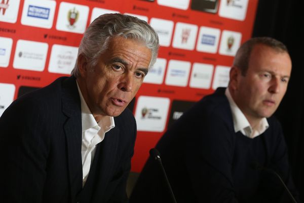 Jean-Pierre Rivère et Julien Fournier, lors de la conférence de presse.