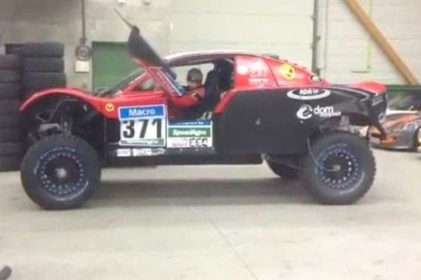 Guillaume Gomez et son buggie seront au départ du Dakar le 4 janvier 2015 en Argentine.  