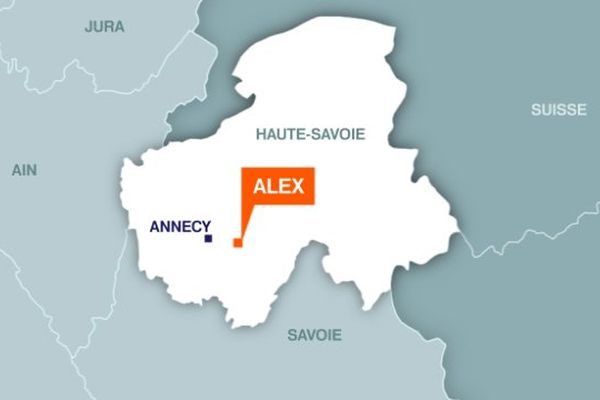 L'accident s'est produit à Alex, sur la voie des Aravis qui rejoint Annecy-le-Vieux.