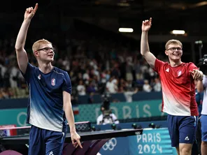 À 17 et 20 ans, Félix et Alexis Lebrun ont glané la médaille de bronze de tennis de table par équipe aux Jeux de Paris.