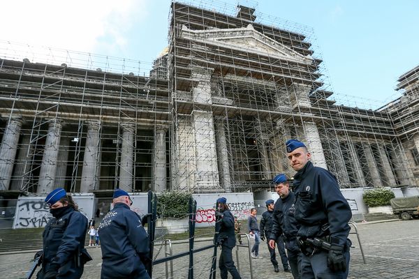 Le tribunal de Bruxelles. 