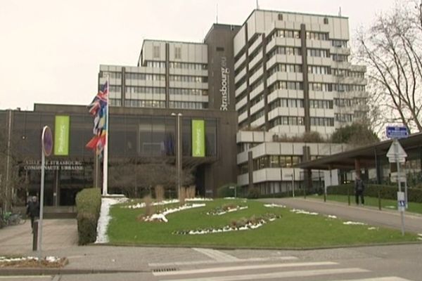 Le centre administratif place de l'Etoile, siège de la Communauté urbaine de Strasbourg