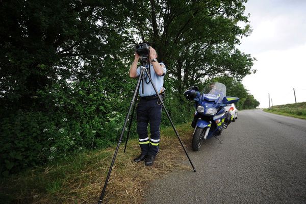 Le week-end des 27 et 28 février, les gendarmes du Puy-de-Dôme ont suspendu 33 permis de conduire. Photo d'illustration.