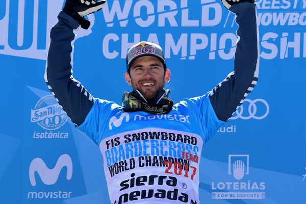 Pierre Vaultier champion du monde de snowboardcross en Espagne