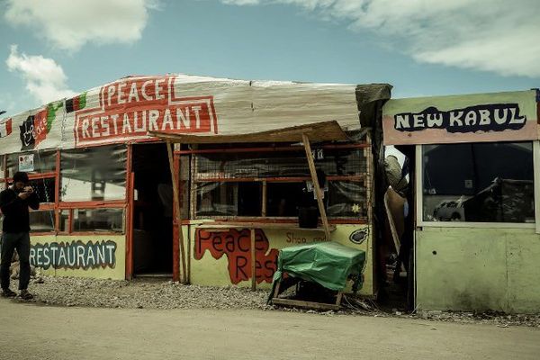 Des restaurants implantés dans la "Jungle" de Calais.